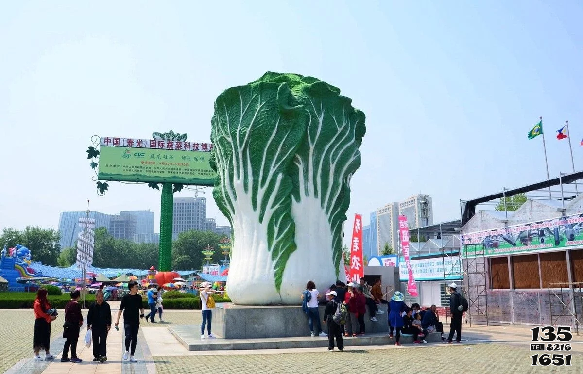 白菜雕塑-公園廣場創意玻璃鋼白菜雕塑高清圖片