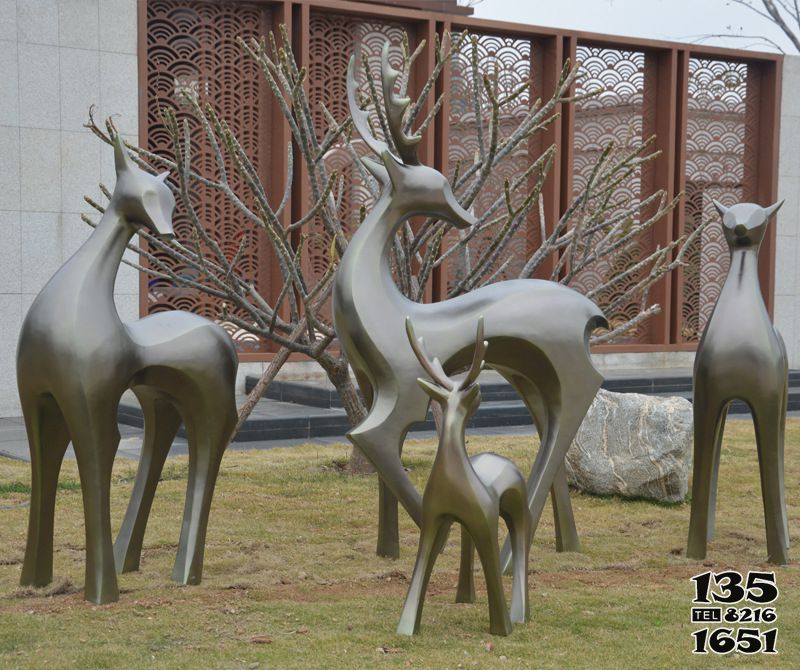 鹿雕塑-公園景區(qū)不銹鋼仿銅抽象藝術鹿雕塑高清圖片