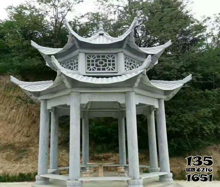 涼亭雕塑-景點(diǎn)大理石鏤空雙層寶頂休息區(qū)涼亭座椅高清圖片