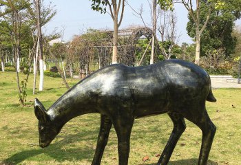 鹿雕塑-公園玻璃鋼仿銅戶外大型動物景觀鹿雕塑