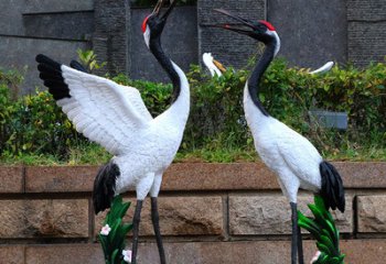 鶴雕塑-公園廣場大型仿真動物景觀鶴雕塑