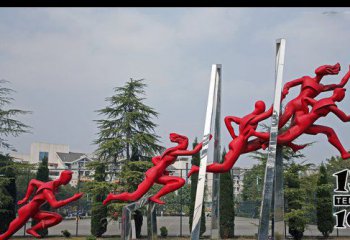 不銹鋼藝術人物，為公園景觀注入活力