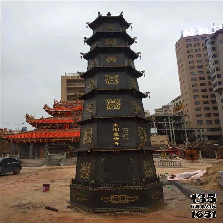 佛塔雕塑-景區(qū)鑄鐵多層浮雕寺院擺放佛塔雕塑高清圖片