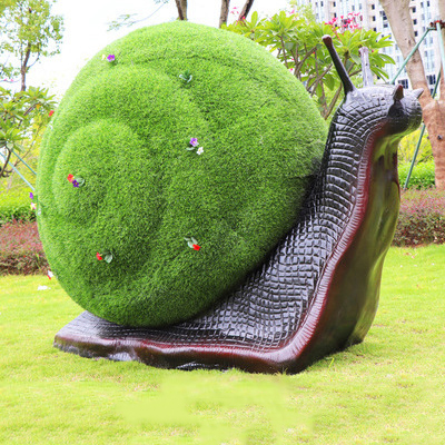 蝸牛雕塑-公園擺放的大號綠植玻璃鋼創(chuàng)意蝸牛雕塑高清圖片