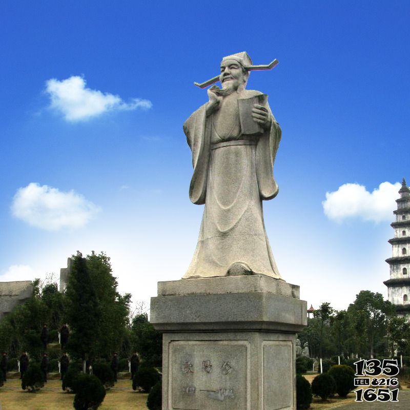 歐陽(yáng)修雕塑-庭院公園北宋文學(xué)家唐宋八大家之歐陽(yáng)修青石雕像高清圖片