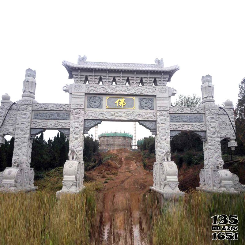 牌坊雕塑-景區(qū)寺院入口大理石仿古建筑門(mén)樓牌坊高清圖片