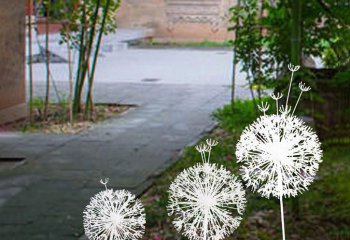 以不銹鋼為元素的鏤空塔，讓城市更加美觀