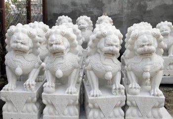 北京石獅子景區大型漢白玉看門神獸，象征著家園安全