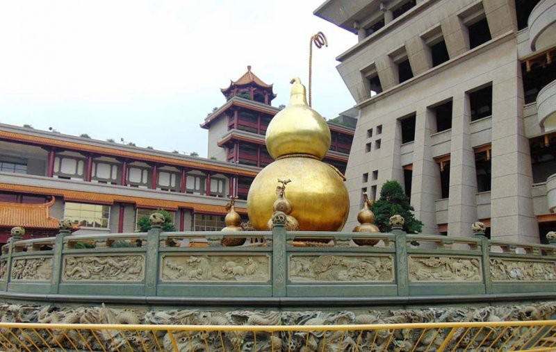 銅雕葫蘆公園景觀雕塑-景區公園葫蘆銅雕高清圖片